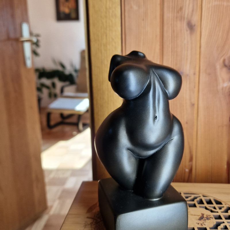 Mary Black/Bronze Female Torso Figurine on Square Pedestal, 18.5 cm Mary Black/Bronze Female Torso Figurine on Square Pedestal, 18.5 cm