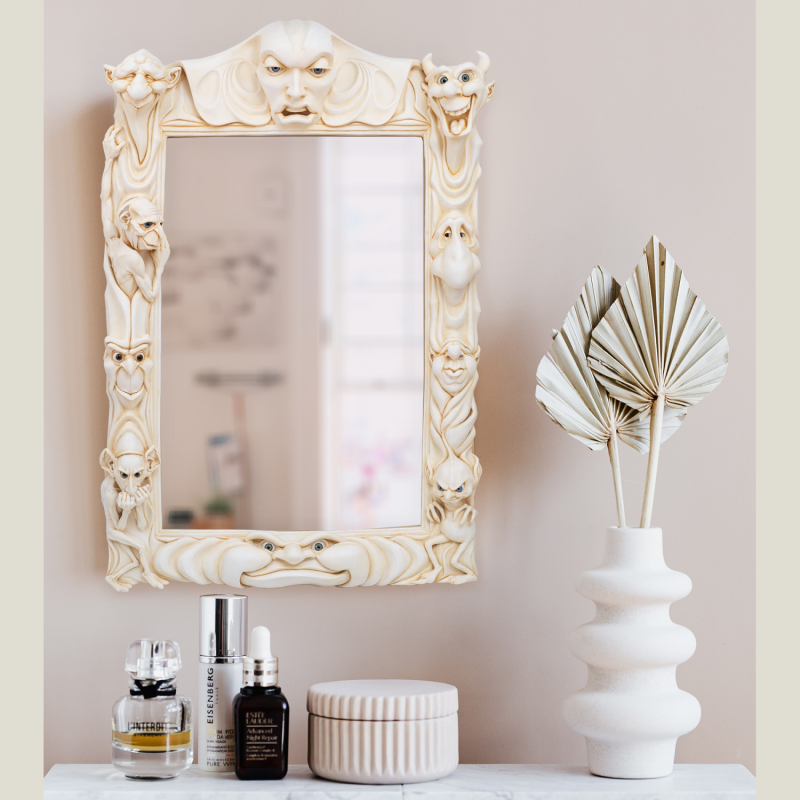 Veidrodis su stiklinėmis akimis (dramblio kaulo), 84х58 cm