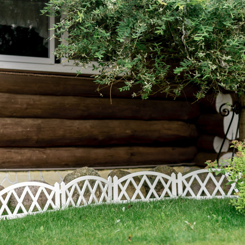 Garden Fence - Decorative Garden Fence border, Set of 5 (Total length 3 meters, White) Garden Fence - Decorative Garden Fence border, Set of 5 (Total length 3 meters, White)